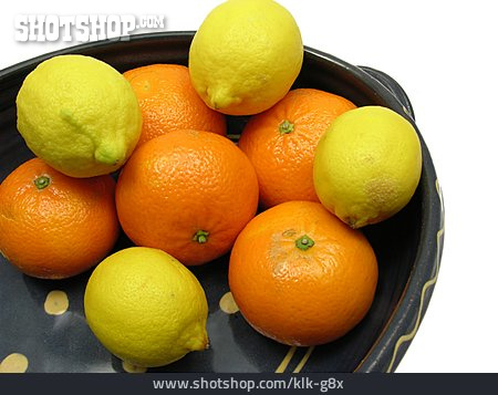 
                Mandarinen, Zitronen                   