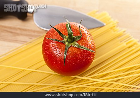 
                Zubereitung, Tomate, Spaghetti                   