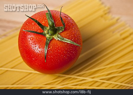 
                Zubereitung, Tomate, Spaghetti                   
