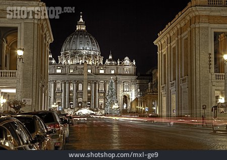 
                Petersdom, Vatikan, Petersplatz                   