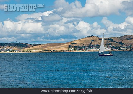 
                Segelboot, Hobart                   