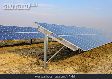 
                Photovoltaik, Solaranlage, Sonnenenergie, Solarpark                   