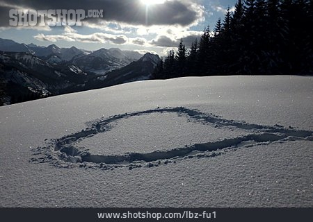
                Schnee, Herz, Schneelandschaft                   
