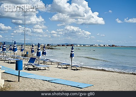 
                Strand, Urlaubsort, Badestrand, Adria, Albanien                   