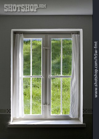 
                Fenster, Fensterrahmen, Durchblick                   