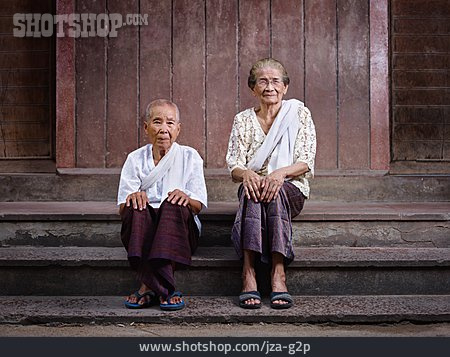 
                Kambodscha, Seniorenpaar                   