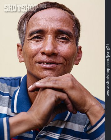 
                Porträt, Hand An Kinn, Kambodschaner                   