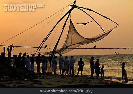 
                Sonnenuntergang, Fischfang, Malabarküste                   