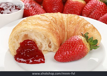 
                Croissant, Frühstück, Erdbeermarmelade                   