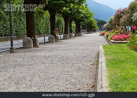 
                Bellagio, Uferpromenade, Comer See                   