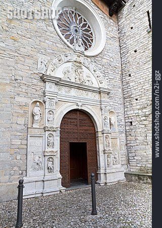 
                Kirche, San Giovanni, Torno                   