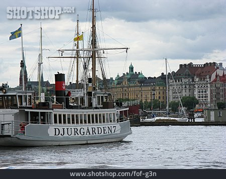 
                Hafen, Stockholm, Djurgården                   