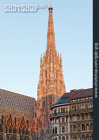 
                Historisches Bauwerk, Wien, Stephansdom                   