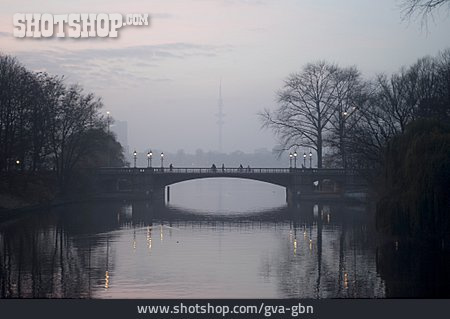 
                Hamburg, Schwanenwikbrücke, Hamburg-hohenfelde                   