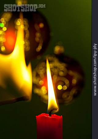 
                Feier & Fest, Kerzenlicht, Weihnachtlich                   