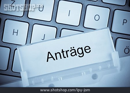 
                Antrag, Archiv, Hängeregister                   