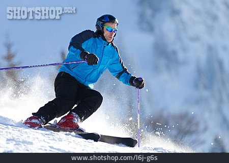 
                Skifahren, Skifahrer, Abfahrt                   