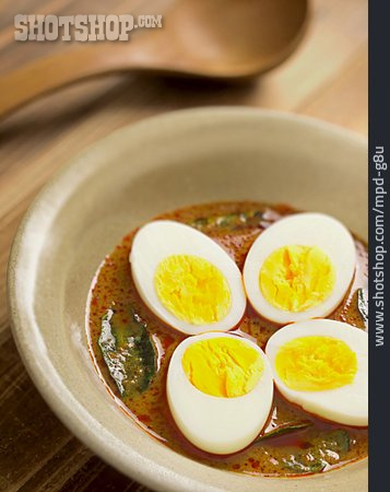 
                Indische Küche, Gekochtes Ei, Currysoße                   