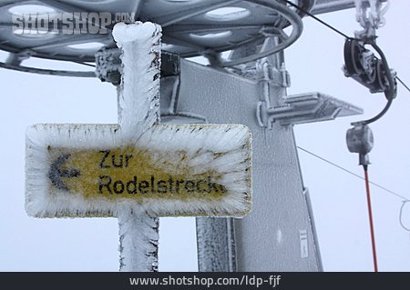 
                Rodelbahn, Skilift                   