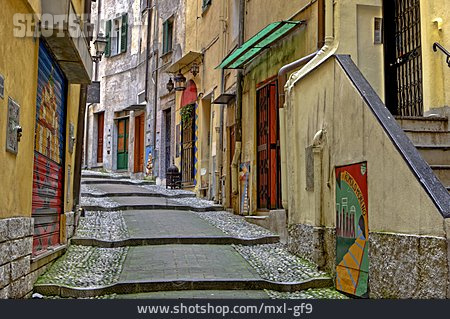 
                Altstadt, Sanremo, Pigna                   