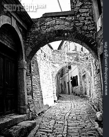 
                Altstadt, Istrien, Gasse                   