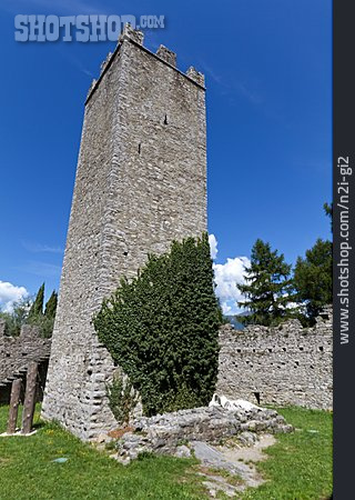 
                Varenna, Castello Di Vezio                   