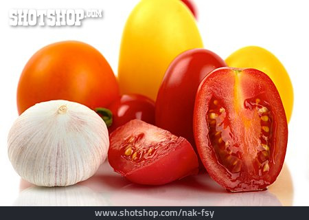 
                Knoblauch, Tomate                   