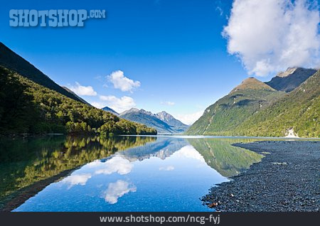 
                Bucht, Neuseeland, Fiordland-nationalpark                   