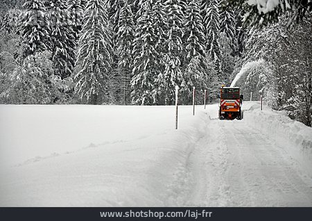 
                Winterdienst, Schneepflug, Räumfahrzeug                   
