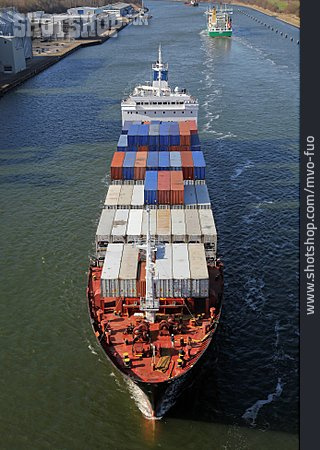 
                Containerschiff, Handelsschiff                   