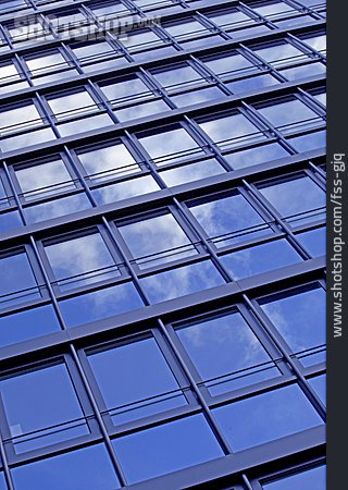 
                Bürogebäude, Fassade, Glasfassade                   