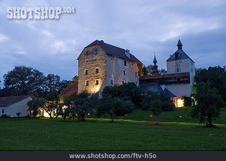 
                Schloss Triebenbach                   