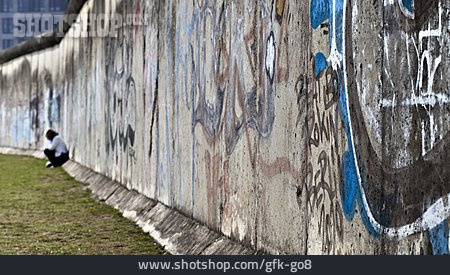 
                Abgeschiedenheit, Mauer, Einsam, Berliner Mauer                   