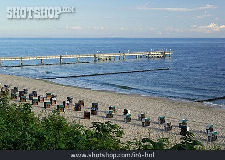 
                Strand, Seebrücke, Koserow                   