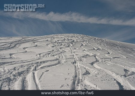 
                Schneespur, Skigebiet                   