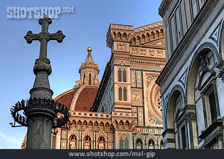 
                Kreuz, Florenz, Santa Maria Del Fiore                   