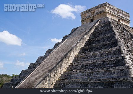 
                Mayastätte, Pyramide Des Kukulcan, Stufenpyramide                   