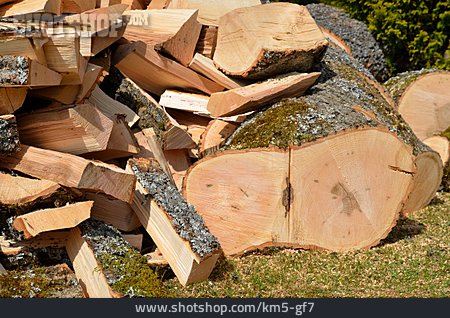 
                Holz, Holzhaufen, Brennholz                   