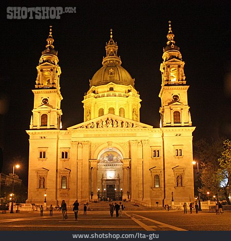 
                Budapest, St.-stephans-basilika                   
