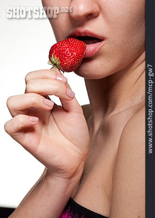 
                Sexy, Erdbeere, Frauenmund                   