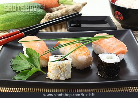 
                Asiatische Küche, Sushi, Maki, Nigiri                   
