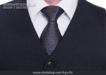 
                Elegante Kleidung, Krawatte                   