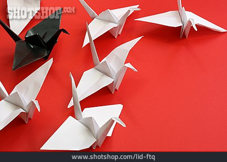 
                Origami, Papierfaltkunst, Papierkranich                   