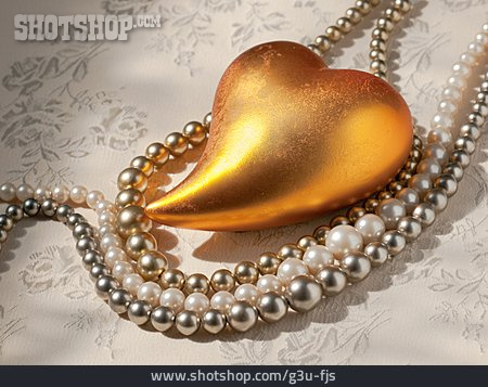 
                Herz, Gold, Perlenkette                   