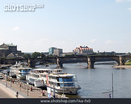 
                Dresden, Brühlsche Terrasse, Friedrich-august-brücke                   
