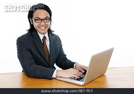 
                Geschäftsmann, Laptop, Internet, Asiate                   