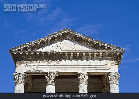 
                Tempel, Augustus-tempel                   