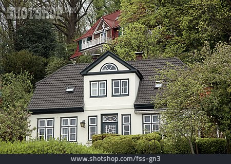 
                Hamburg, Einfamilienhaus                   
