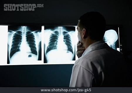 
                Arzt, Röntgenbild, Diagnose                   