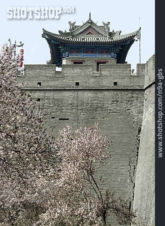 
                Stadtmauer, Xian, Befestigungsanlage                   